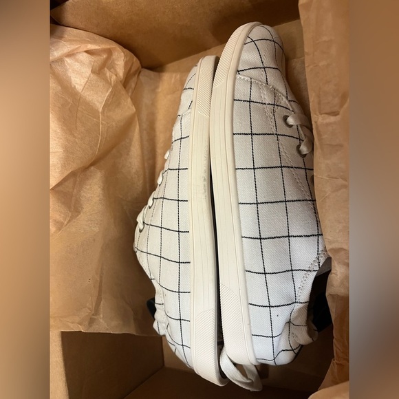 New Waco Windowpane Sneakers in White Size 7 - Picture 3 of 5